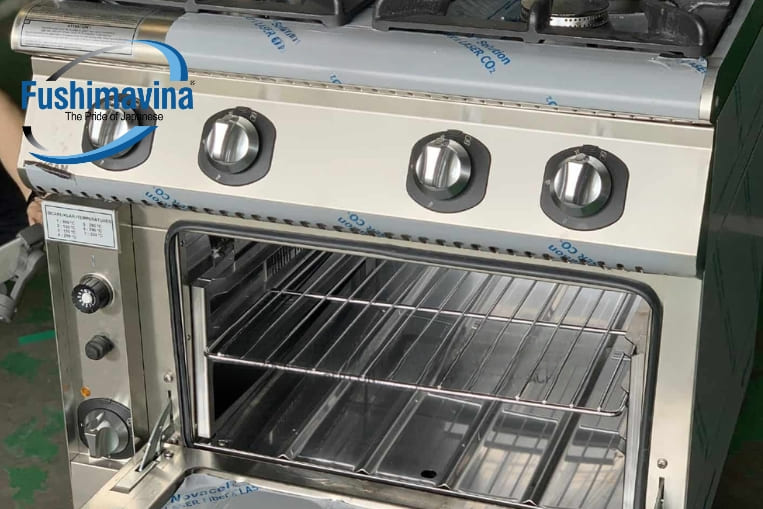 bếp có lò nướng tích hợp