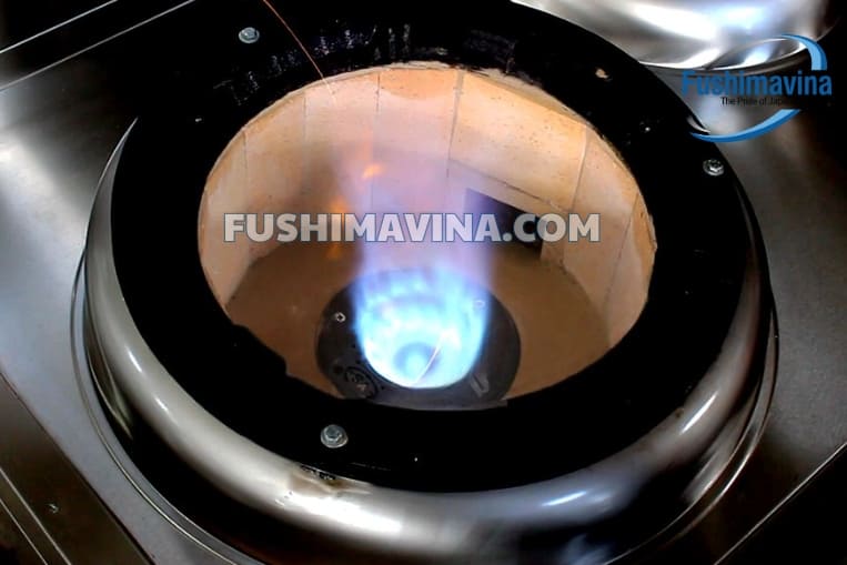 bếp có họng đất