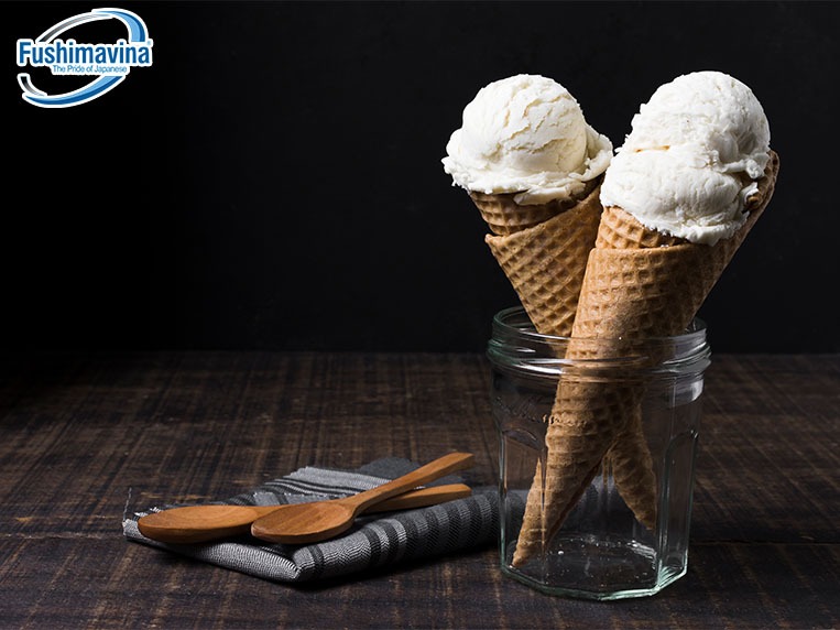 hình ảnh kem tươi ốc quế vị vani màu trắng đẹp mắt