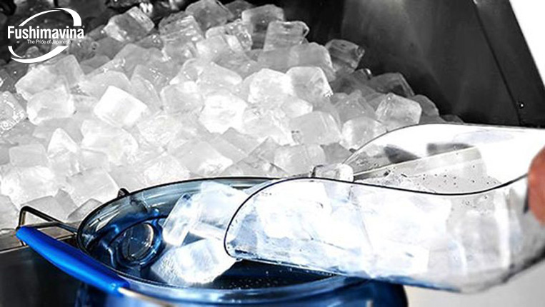 đá viên thành phẩm đảm bảo sạch và tinh khiết