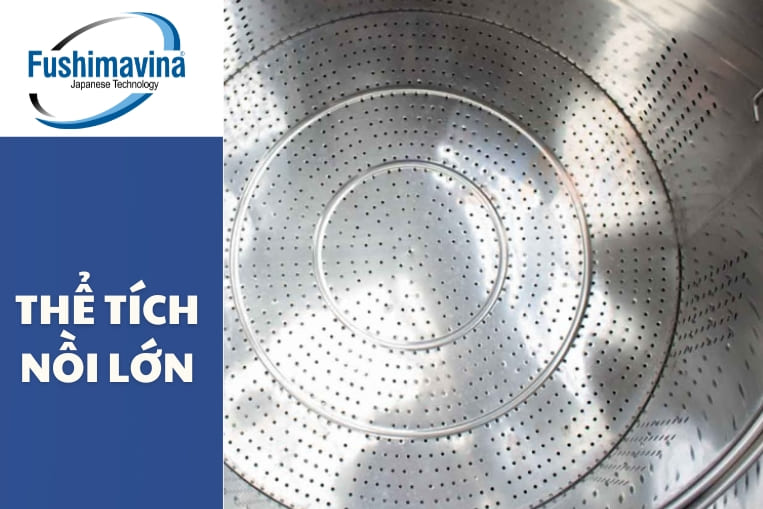 bên trong nồi phở có thể tích lớn