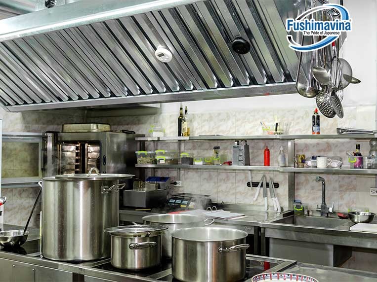 các thiết bị inox được ưa chuộng sử dụng trong bếp công nghiệp