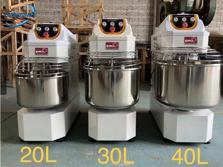 Thiết bị làm bánh được làm bằng inox