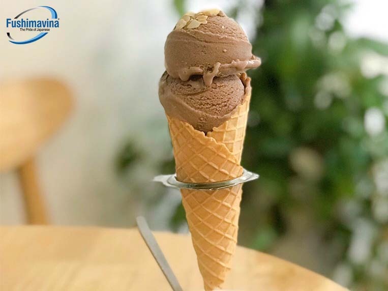 bảo quản vỏ kem ốc quế và nguyên liệu kem tươi ở nơi khô ráo